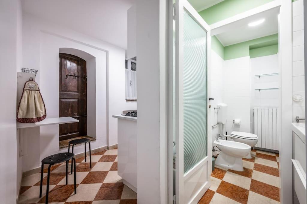 Casa Camilla - Arty Suite Nel Centro Storico ปาร์มา ภายนอก รูปภาพ